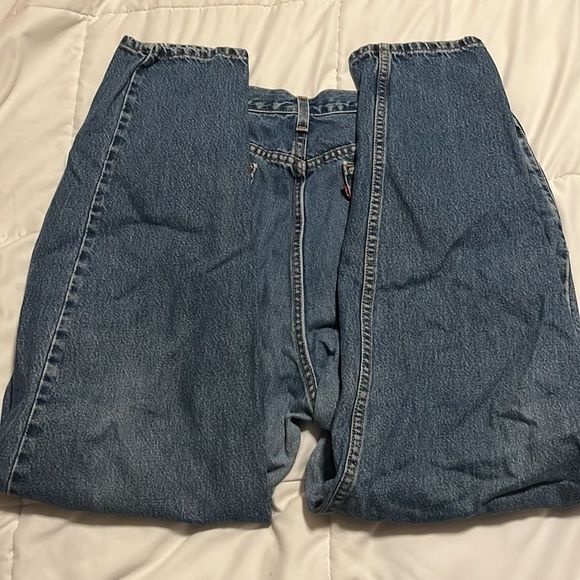 Levi’s 505 Jeans - Picture 4 of 4